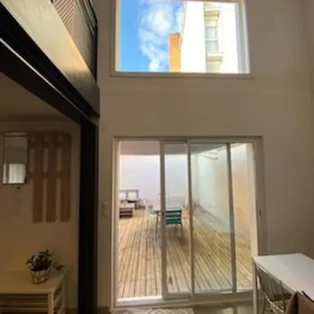 Maison Duplex Avec Terrasse Proche De La Gare Sncf