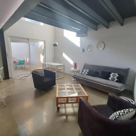 Maison Duplex Avec Terrasse Proche De La Gare Sncf Appartement *