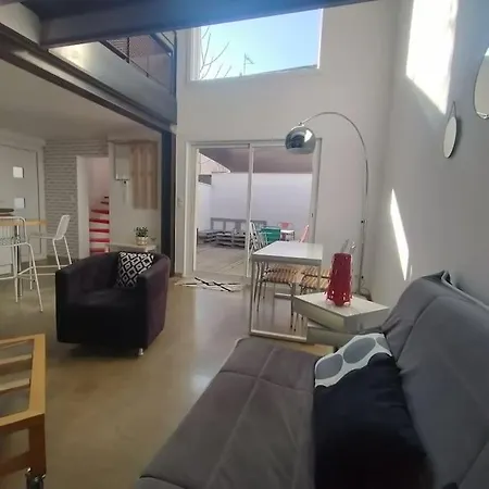Appartement Maison Duplex Avec Terrasse Proche De La Gare Sncf *